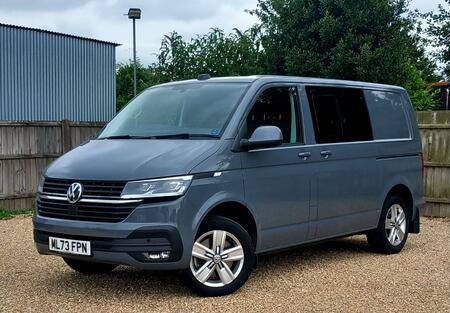 VOLKSWAGEN TRANSPORTER KOMBI 2.0 TDI T32 Highline KOMBI 6 SEATS DSG AUTOMATIC